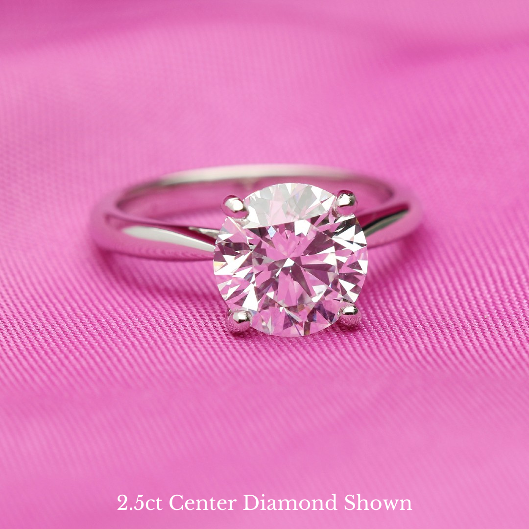 Round diamond classic solitaire engagement ring