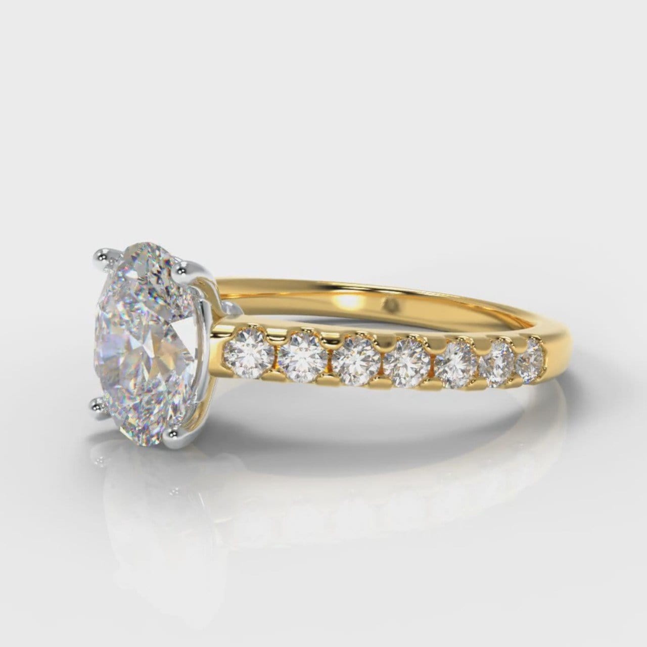 Carrée Micropavé Oval Diamond Engagement Ring - Yellow Gold