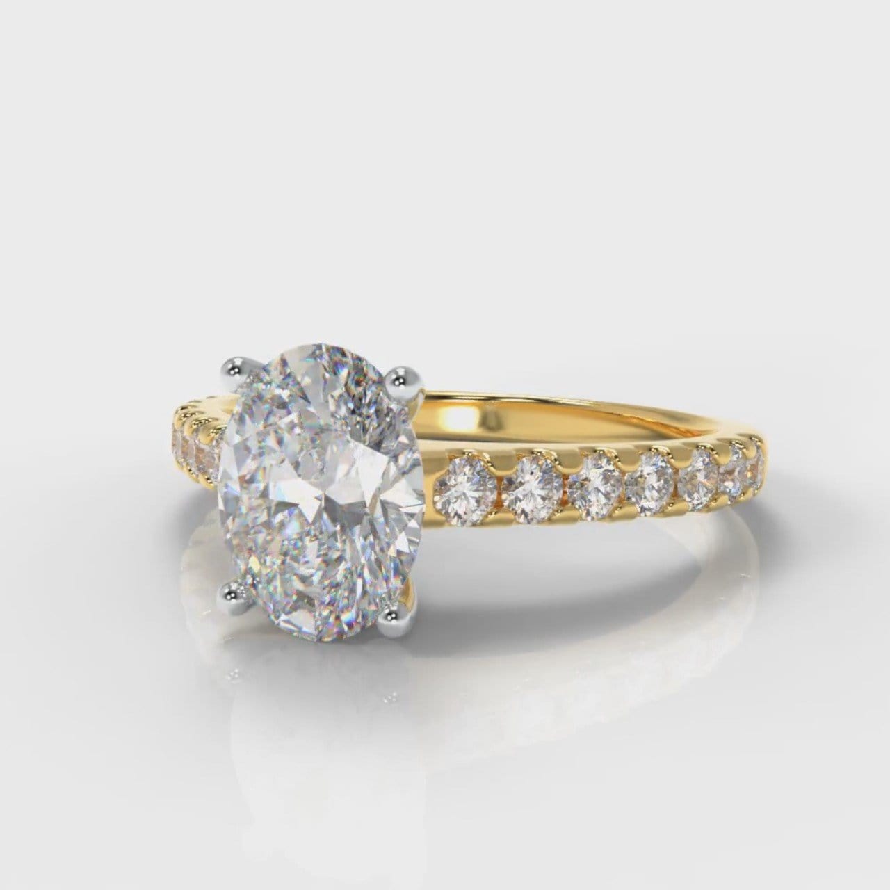 Carrée Micropavé Oval Diamond Engagement Ring - Yellow Gold