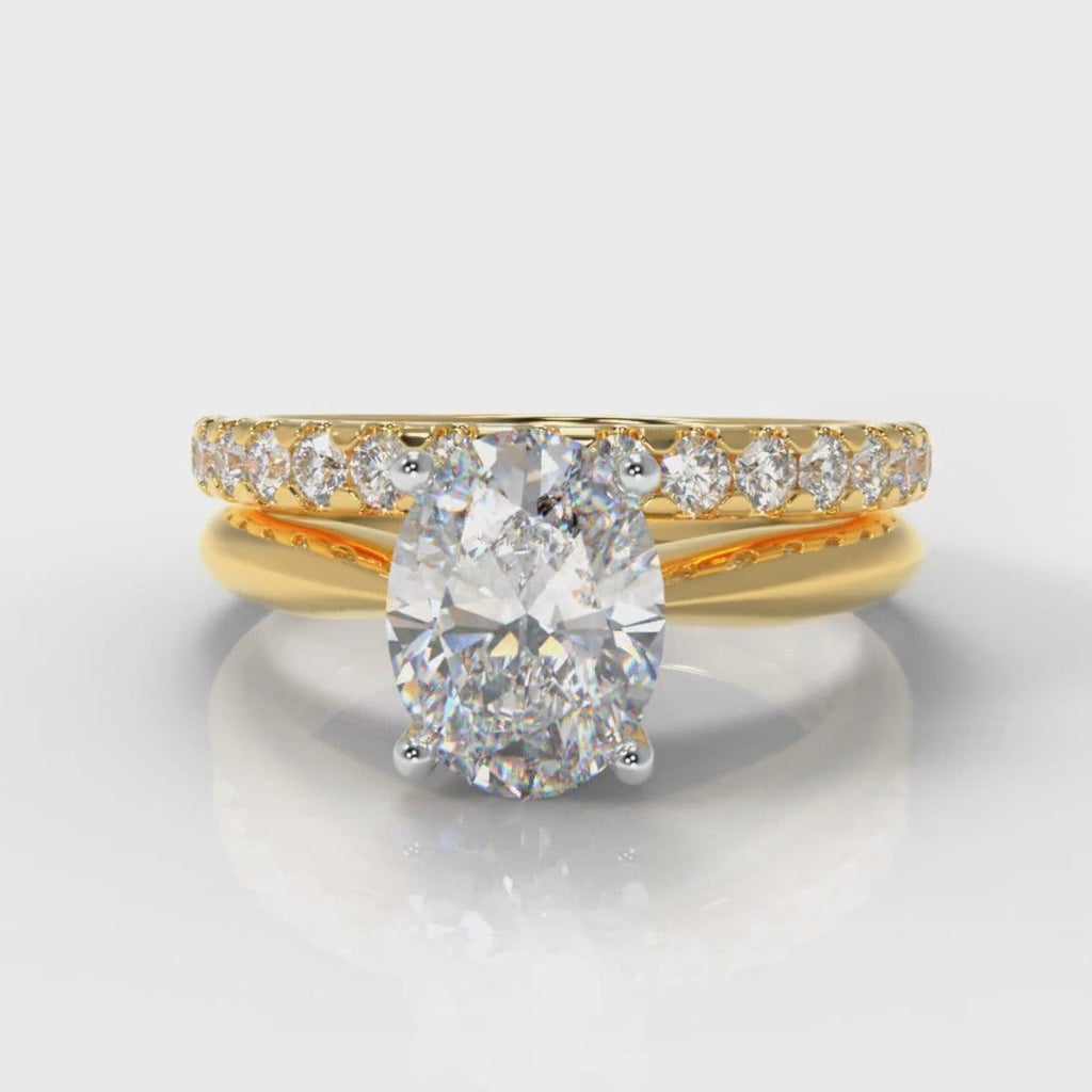 Carrée Solitaire Oval Diamond Bridal Set - Yellow Gold