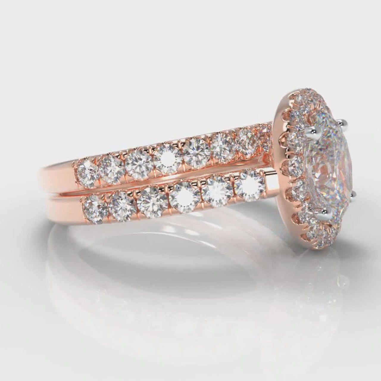 Micropavé Oval Diamond Halo Bridal Set - Rose Gold
