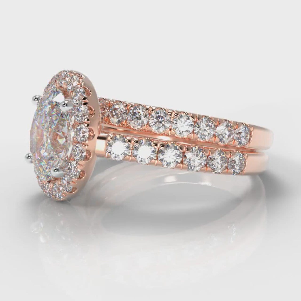 Micropavé Oval Diamond Halo Bridal Set - Rose Gold