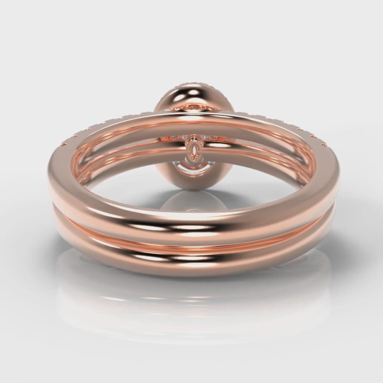 Micropavé Oval Diamond Halo Bridal Set - Rose Gold