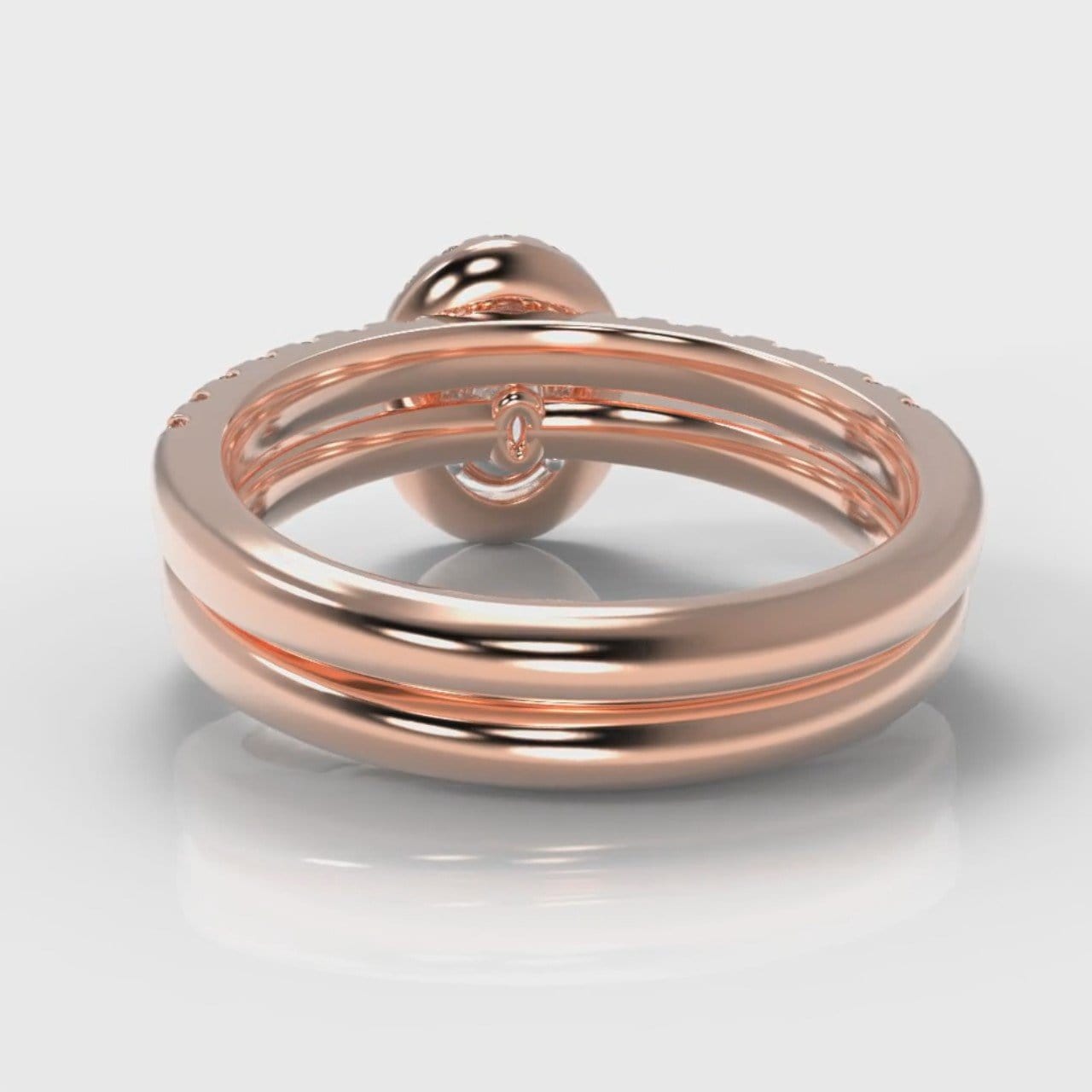 Micropavé Oval Diamond Halo Bridal Set - Rose Gold