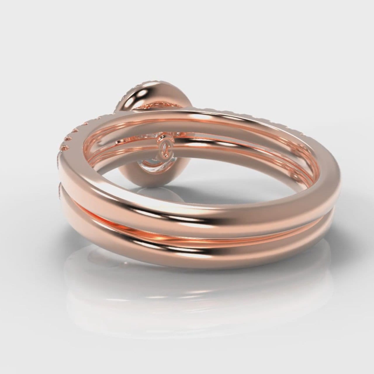 Micropavé Oval Diamond Halo Bridal Set - Rose Gold