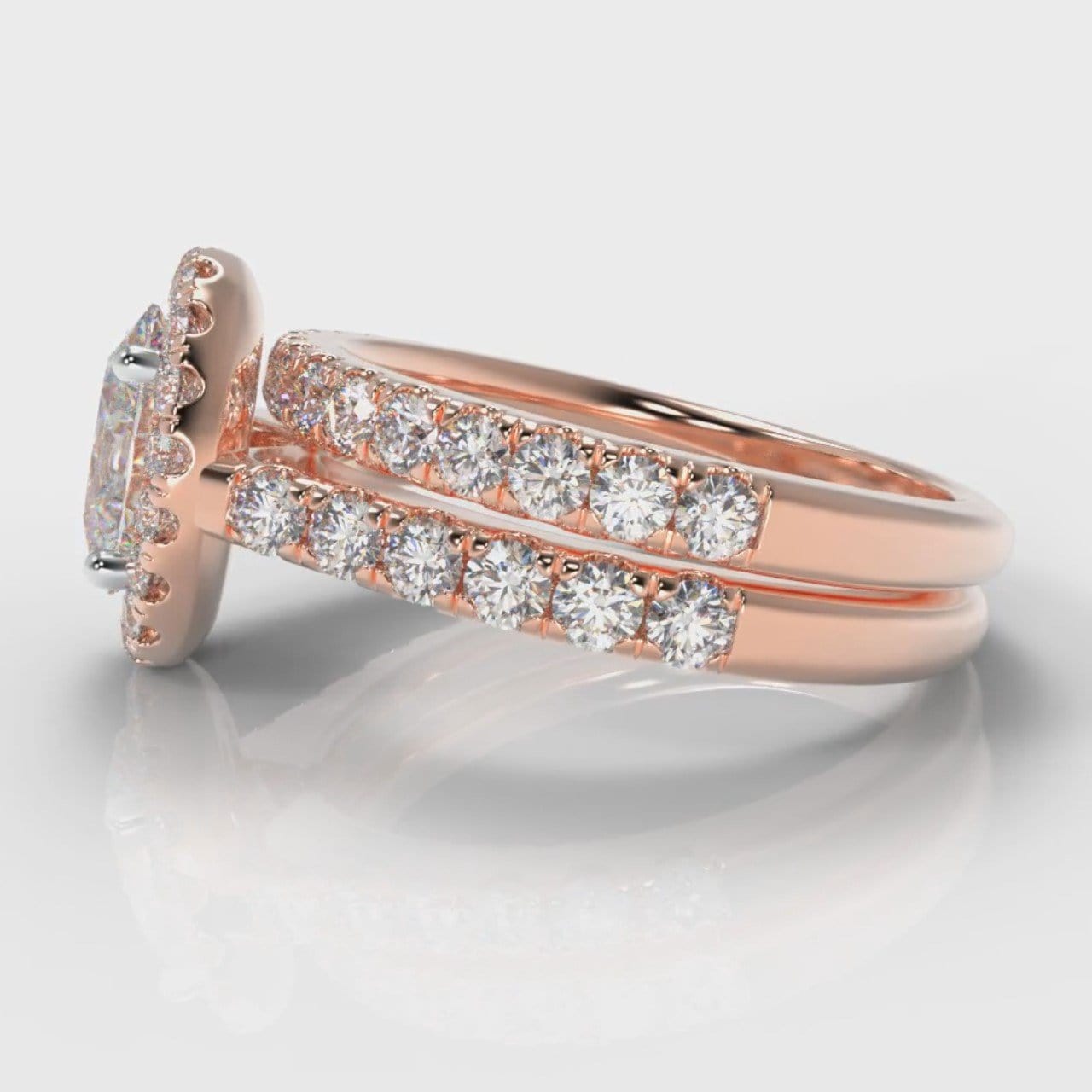 Micropavé Oval Diamond Halo Bridal Set - Rose Gold