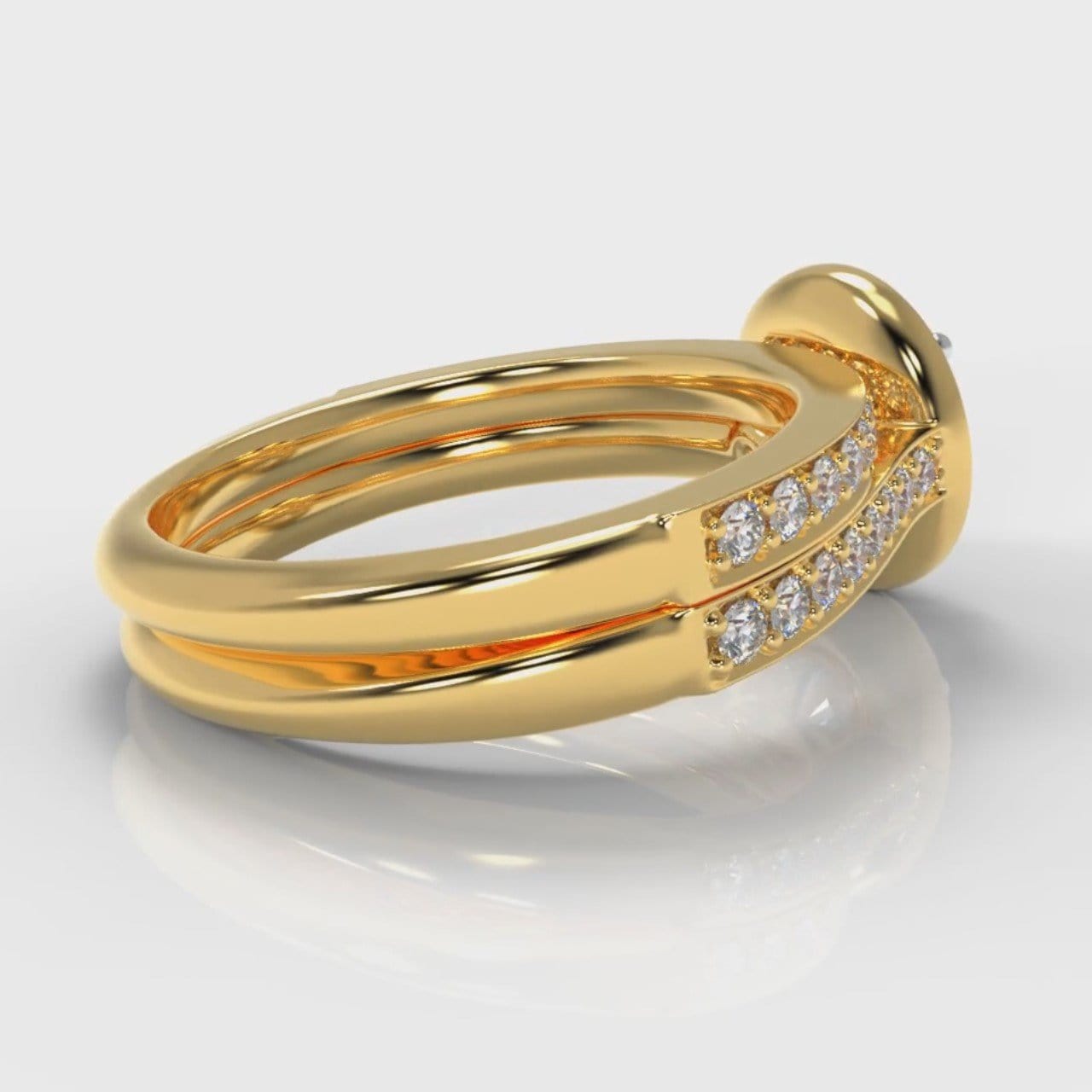 Pavé Round Brilliant Diamond Halo Bridal Set - Yellow Gold