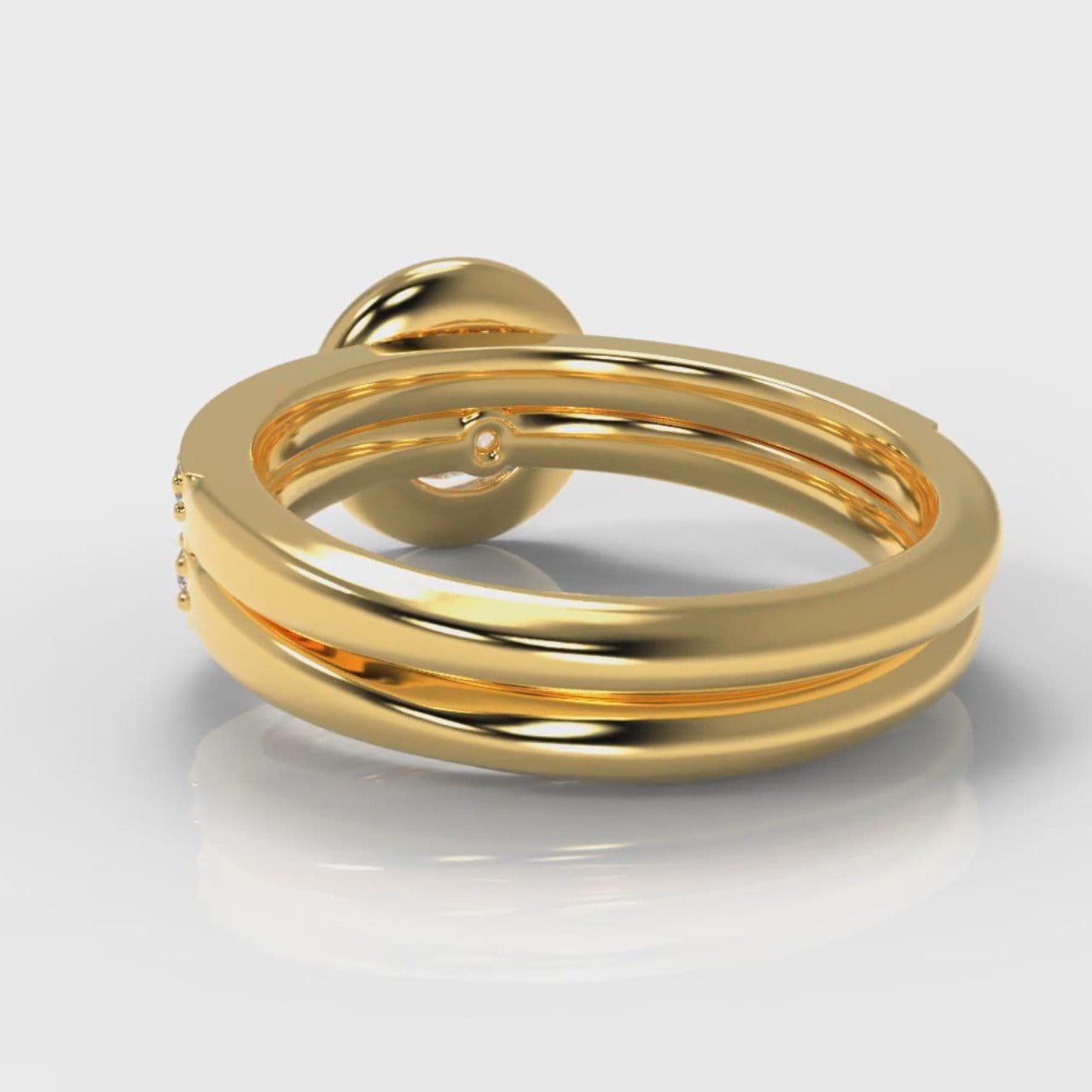 Pavé Round Brilliant Diamond Halo Bridal Set - Yellow Gold
