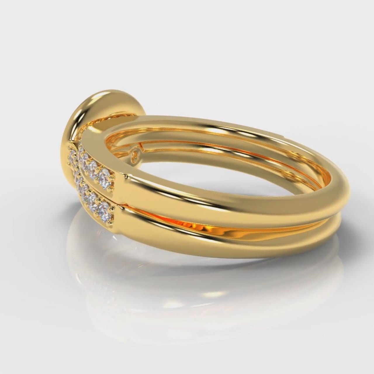 Pavé Round Brilliant Diamond Halo Bridal Set - Yellow Gold