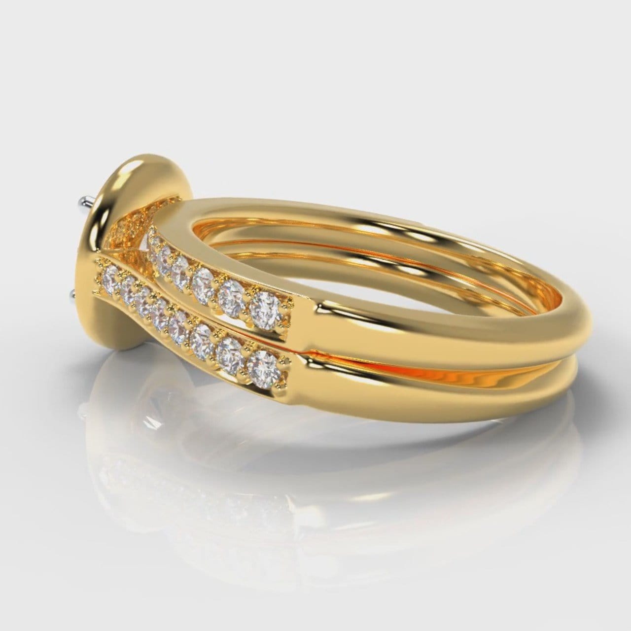 Pavé Round Brilliant Diamond Halo Bridal Set - Yellow Gold