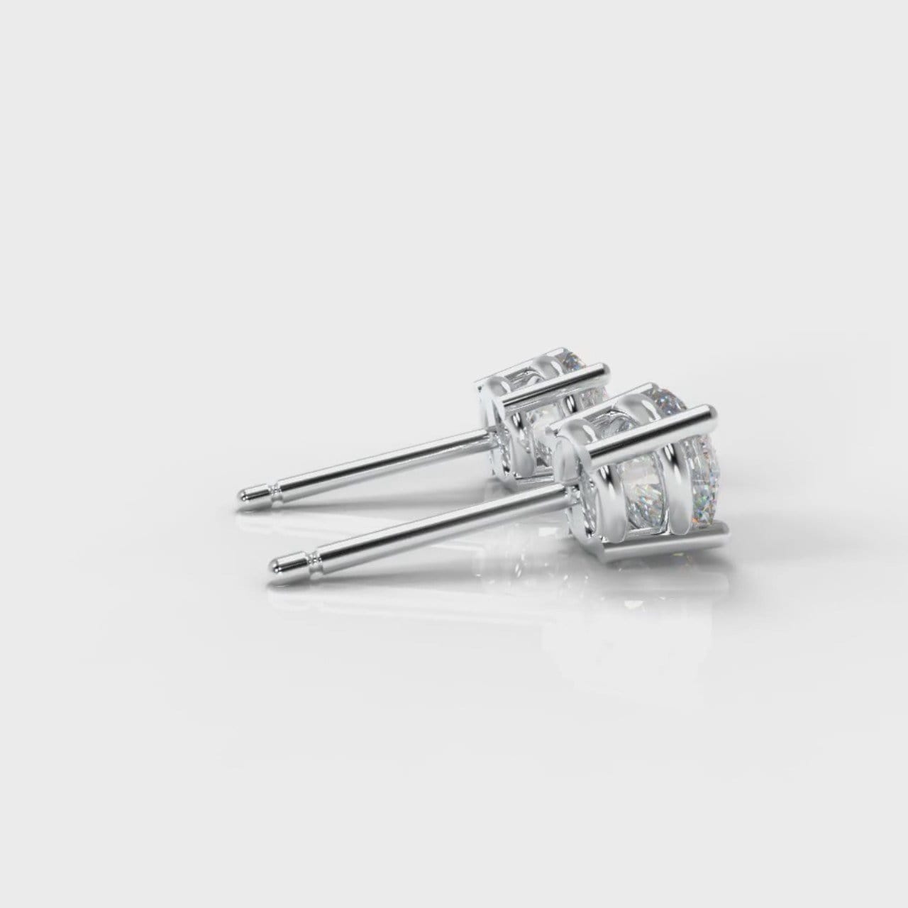 Four Claw Diamond Stud Earrings (GIA Certified)