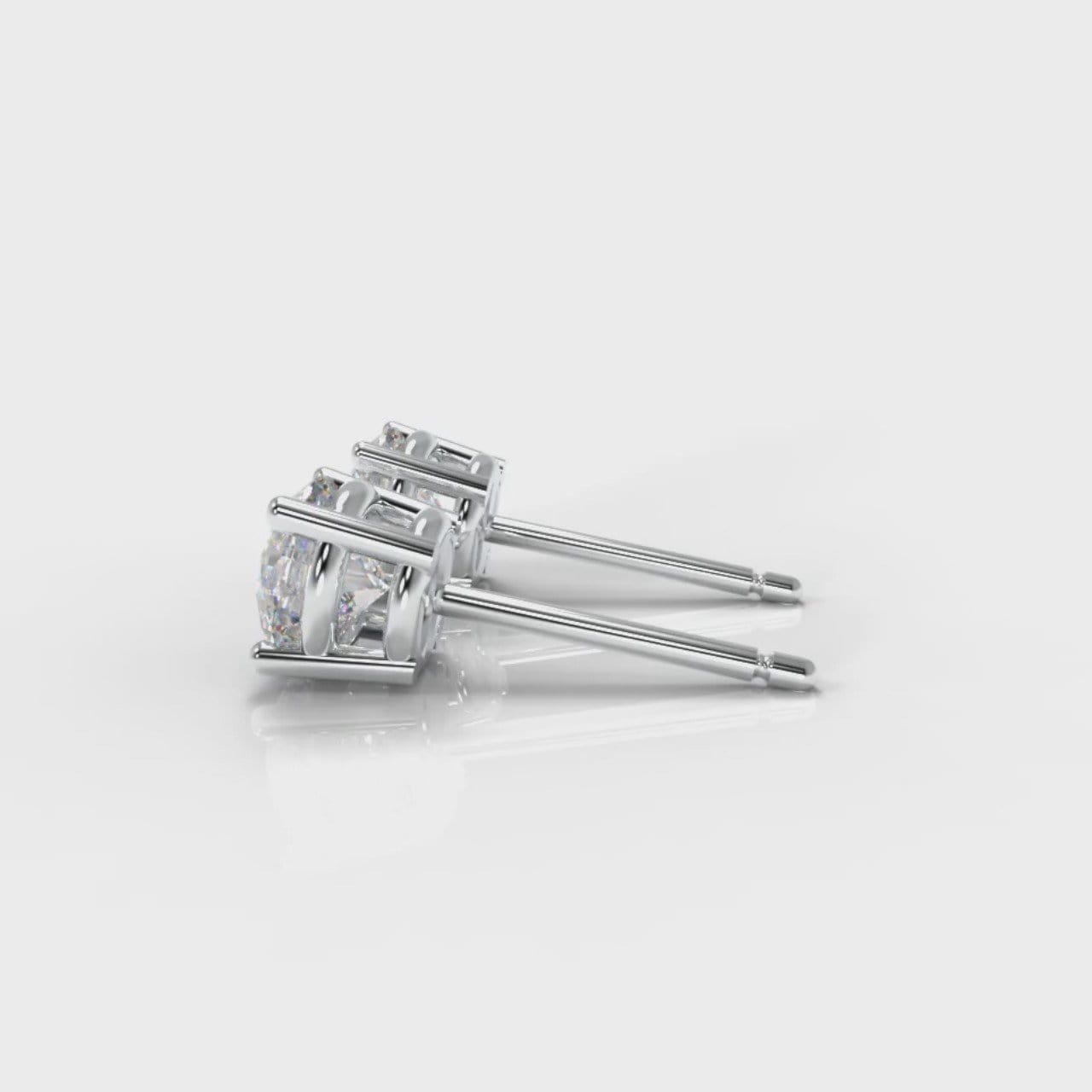 Four Claw Diamond Stud Earrings (GIA Certified)