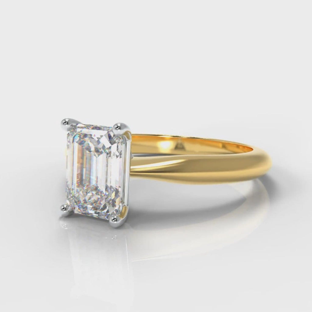 Carrée Solitaire Emerald Cut Diamond Engagement Ring - Yellow Gold