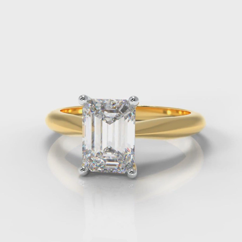 Carrée Solitaire Emerald Cut Diamond Engagement Ring - Yellow Gold