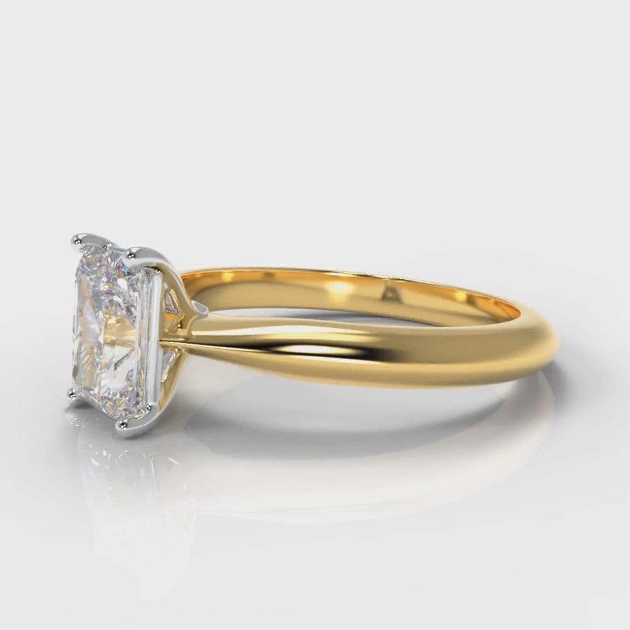 Carrée Solitaire Radiant Cut Diamond Engagement Ring - Yellow Gold