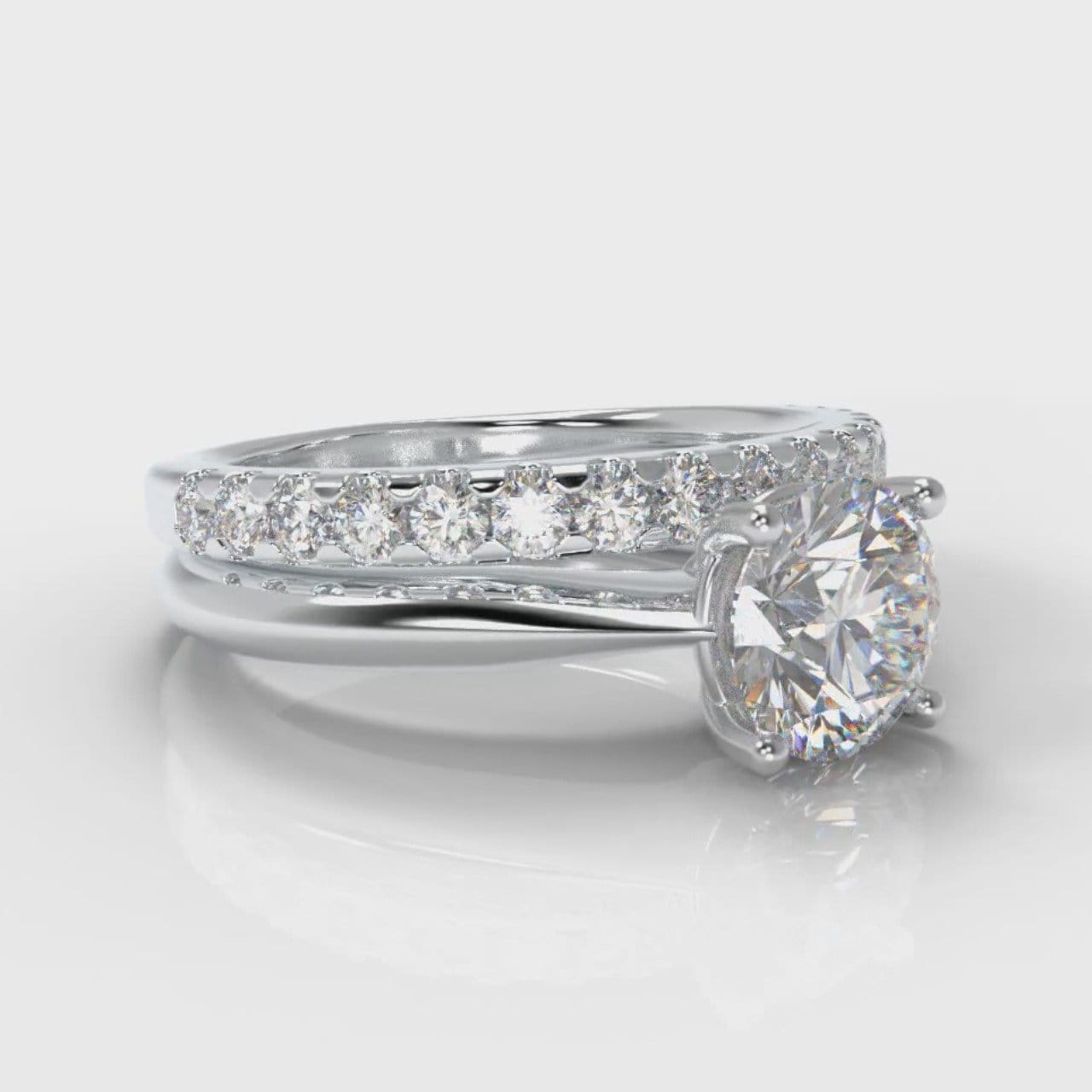Carrée Solitaire Round Brilliant Cut Diamond Bridal Set
