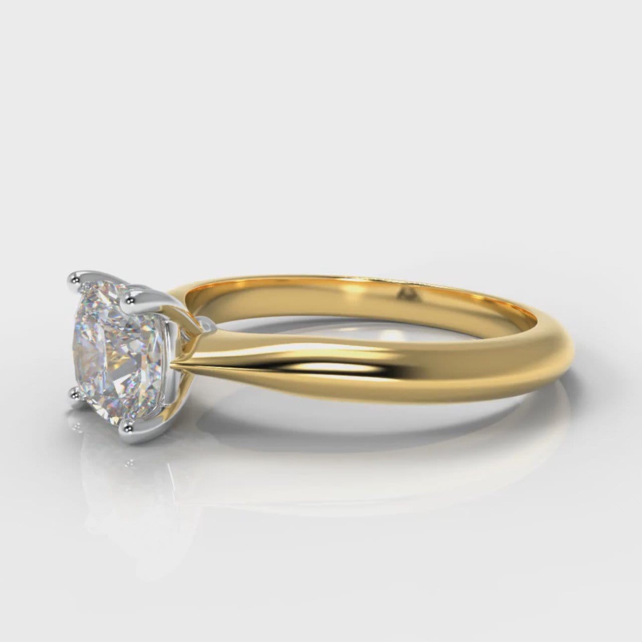 Carrée Solitaire Cushion Cut Diamond Engagement Ring - Yellow Gold