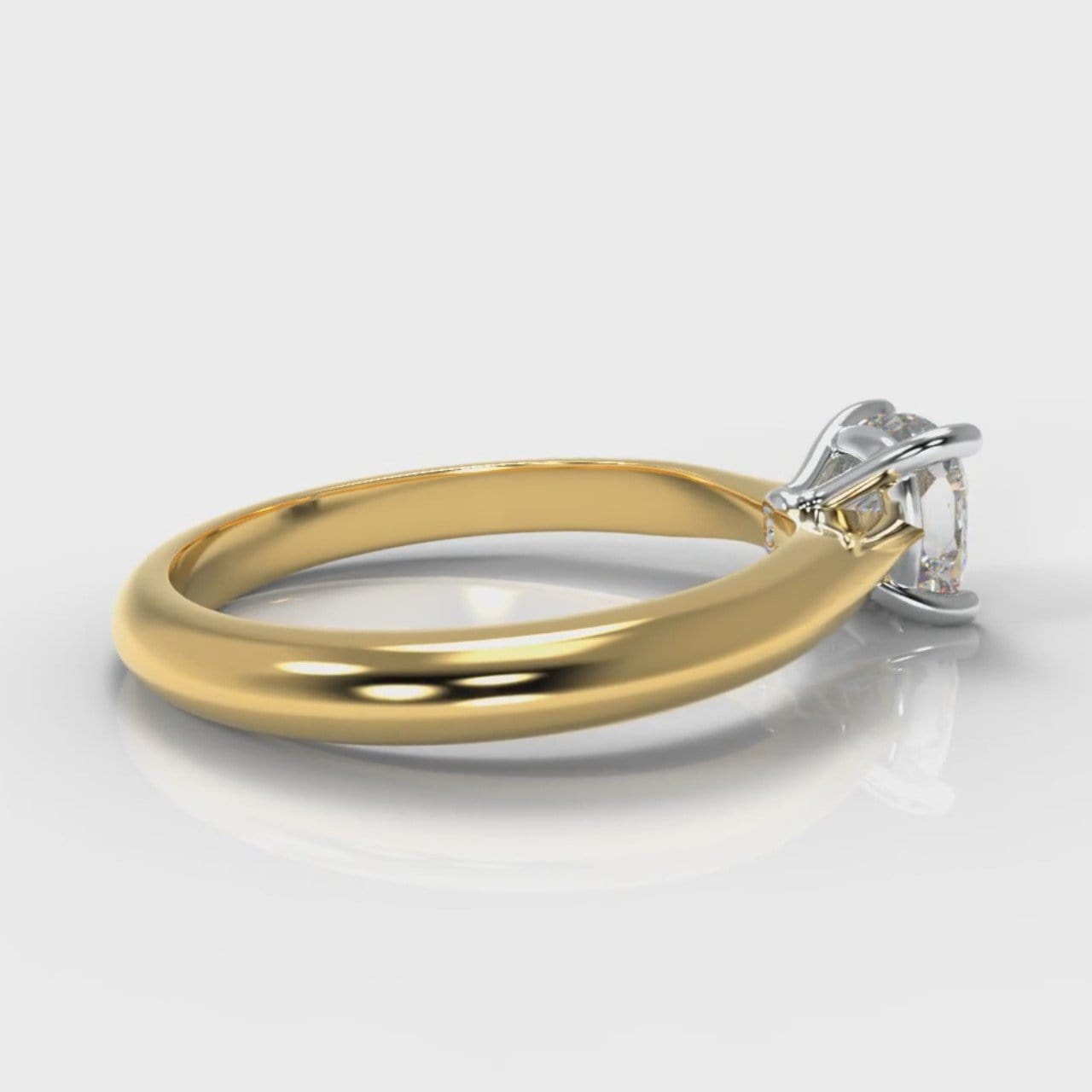 Carrée Solitaire Cushion Cut Diamond Engagement Ring - Yellow Gold