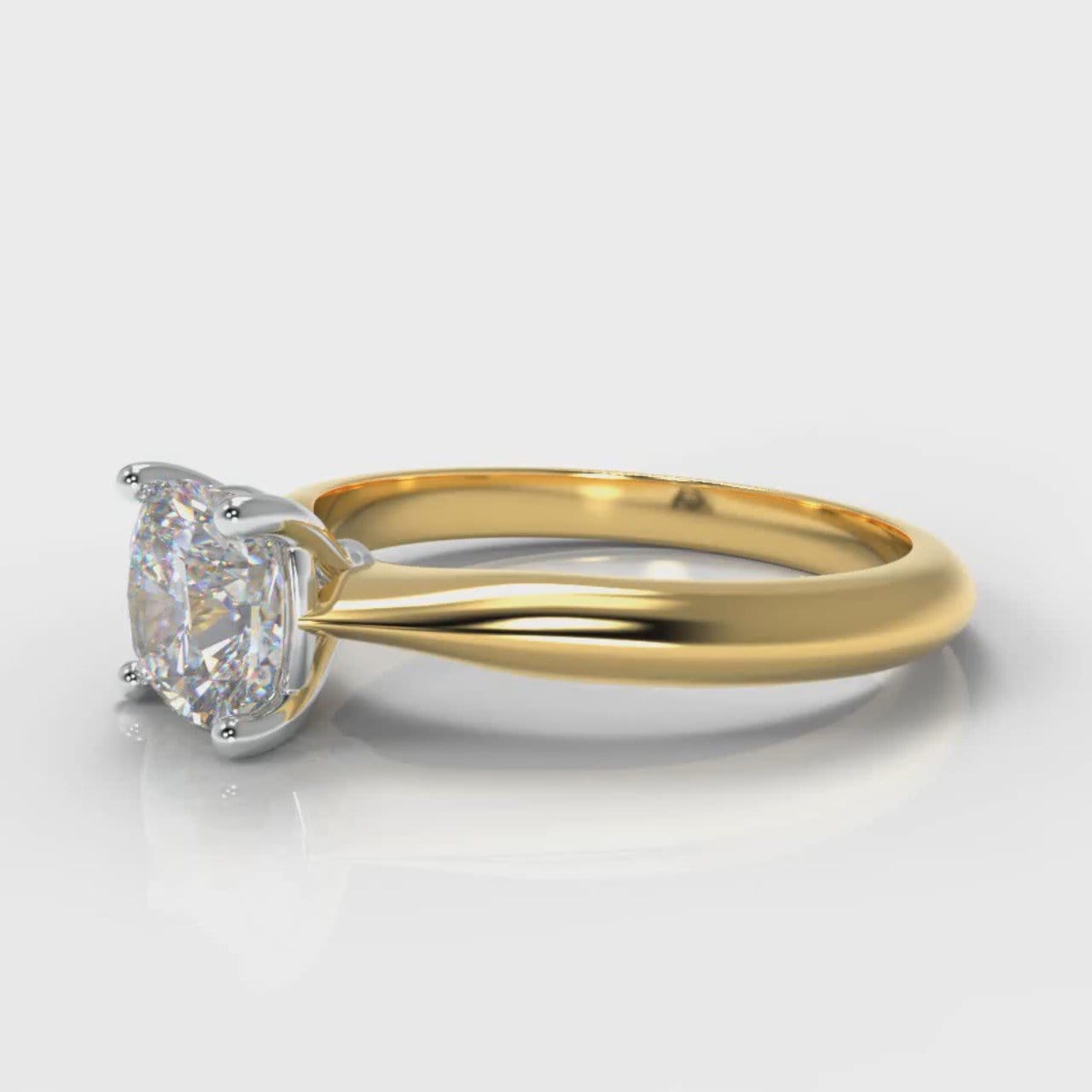 Carrée Solitaire Cushion Cut Diamond Engagement Ring - Yellow Gold