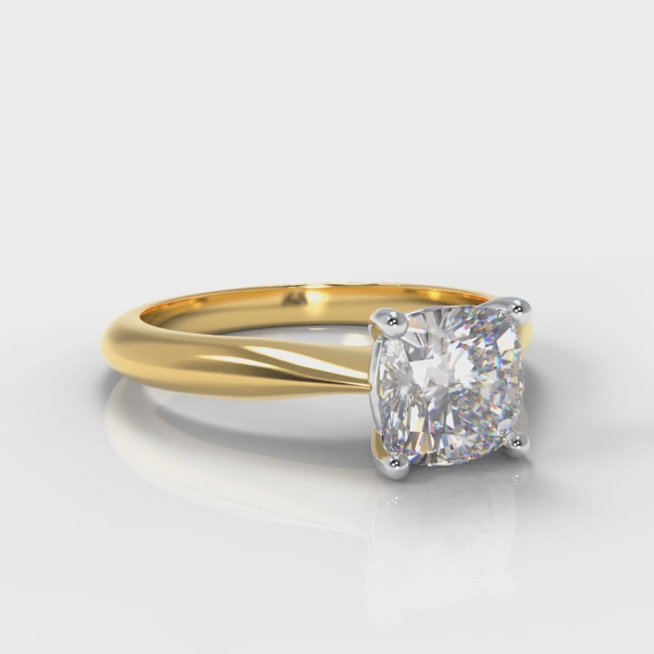 Carrée Solitaire Cushion Cut Diamond Engagement Ring - Yellow Gold