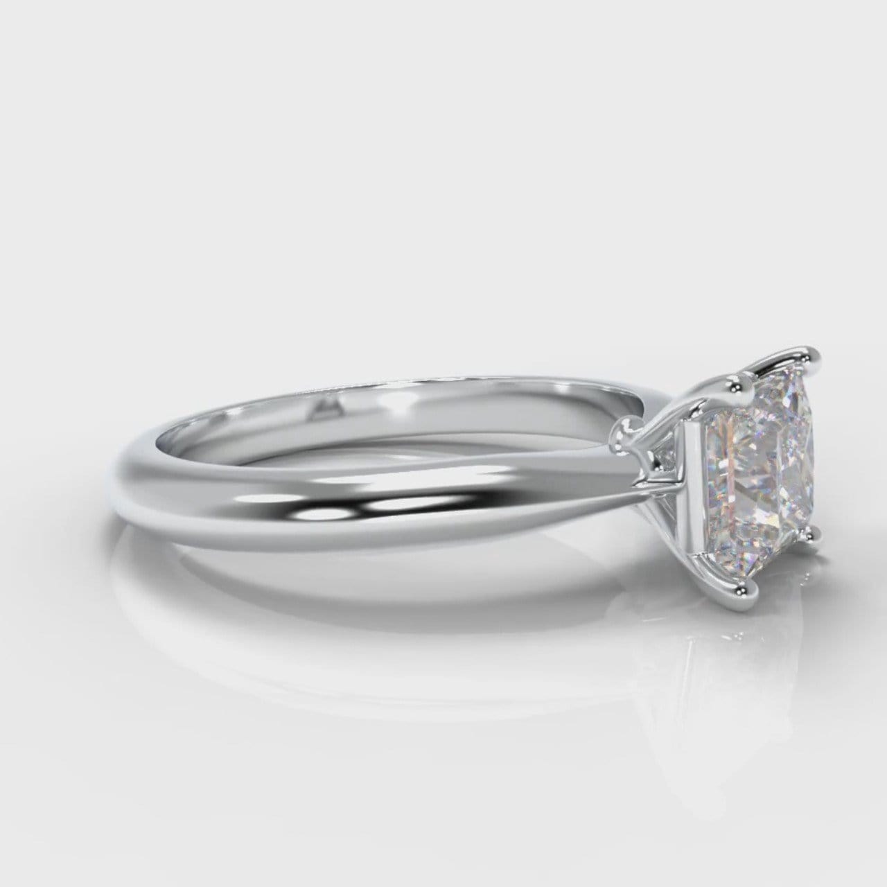 Carrée Solitaire Princess Cut Diamond Engagement Ring