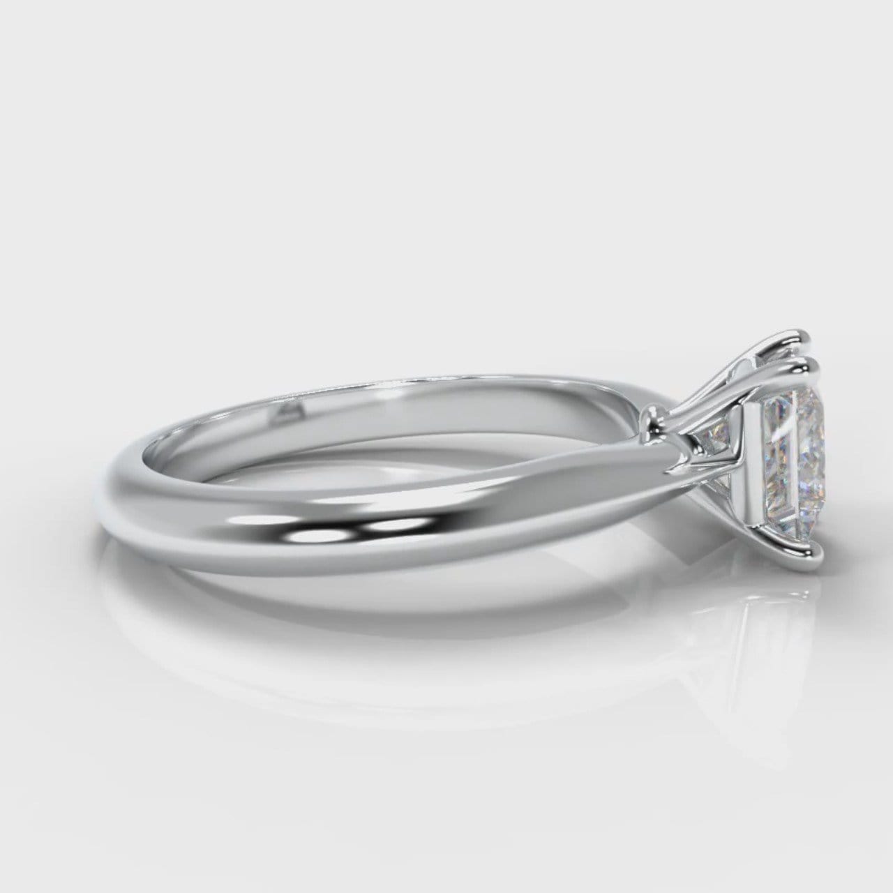 Carrée Solitaire Princess Cut Diamond Engagement Ring