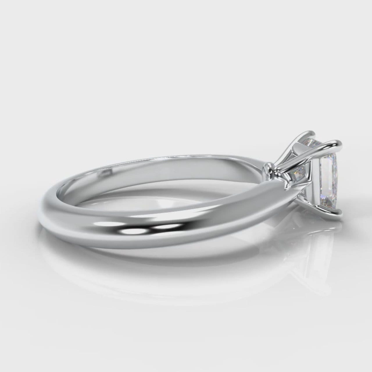 Carrée Solitaire Princess Cut Diamond Engagement Ring
