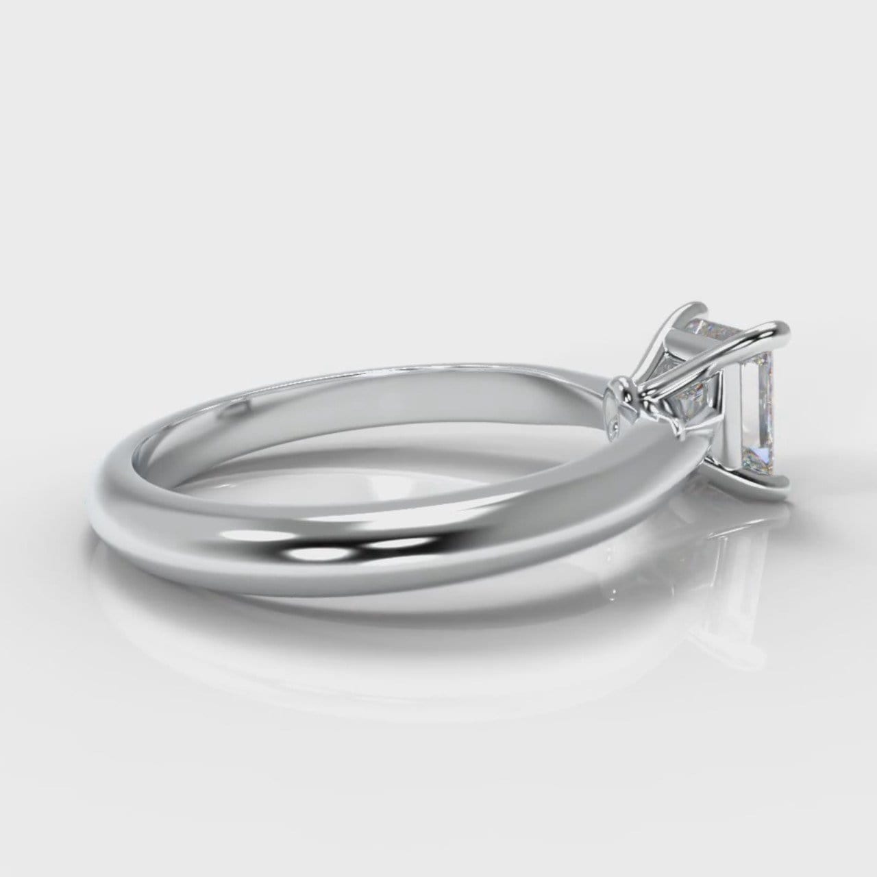 Carrée Solitaire Princess Cut Diamond Engagement Ring