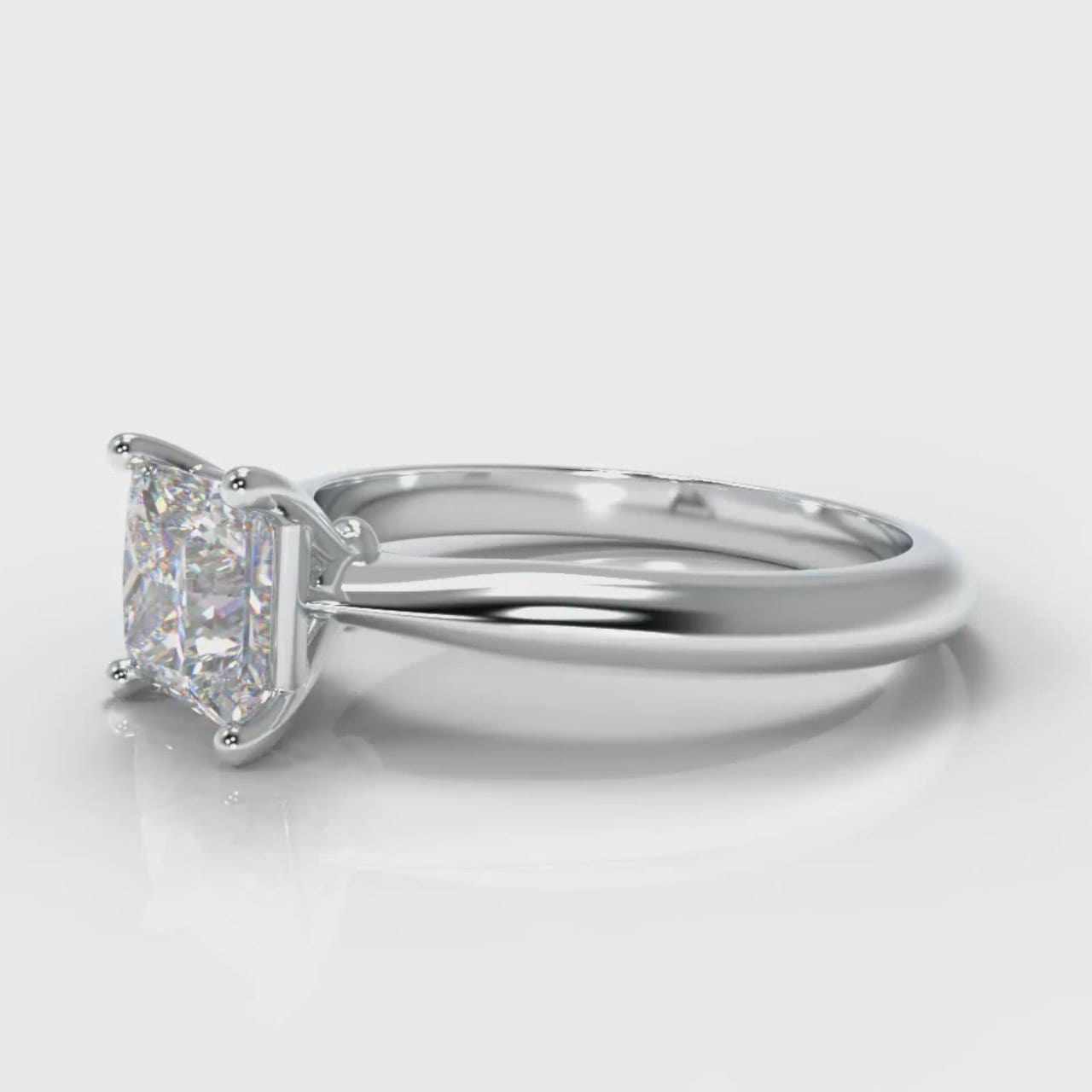 Carrée Solitaire Princess Cut Diamond Engagement Ring