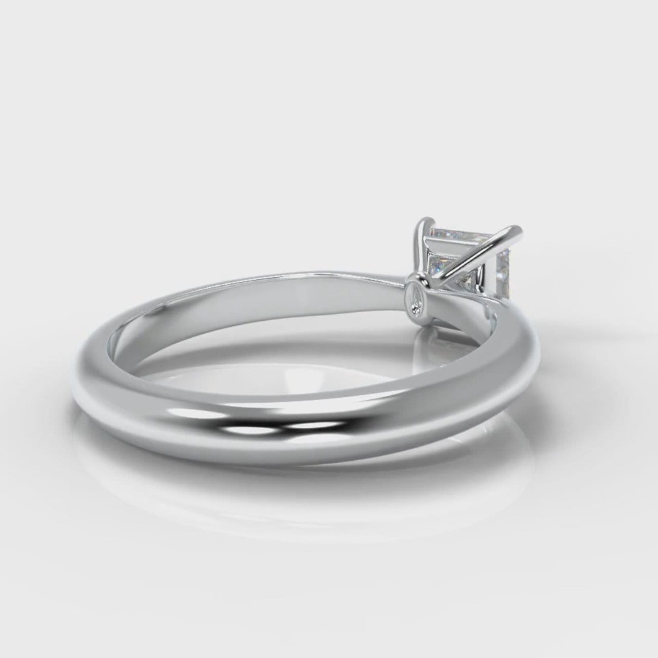 Carrée Solitaire Princess Cut Diamond Engagement Ring