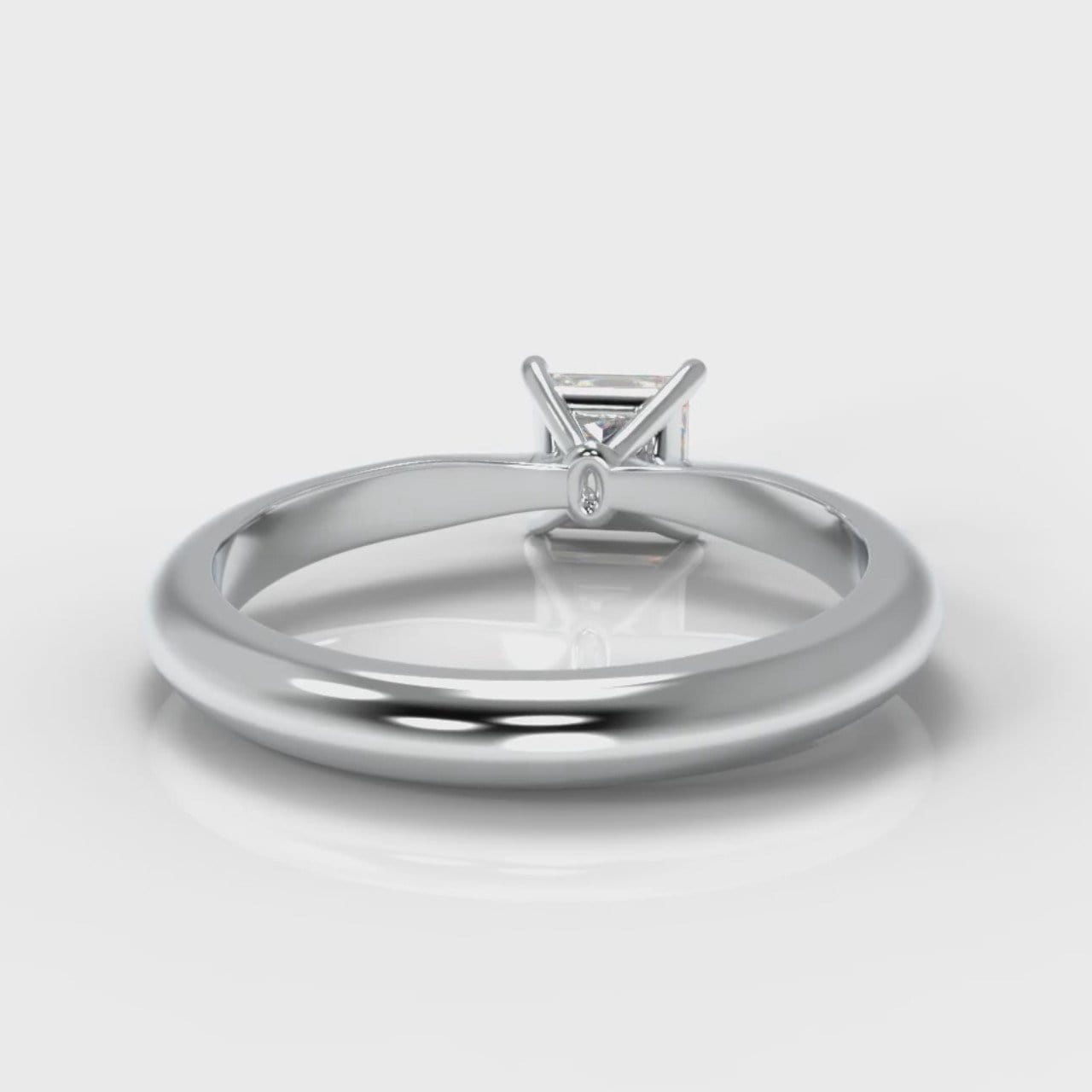 Carrée Solitaire Princess Cut Diamond Engagement Ring