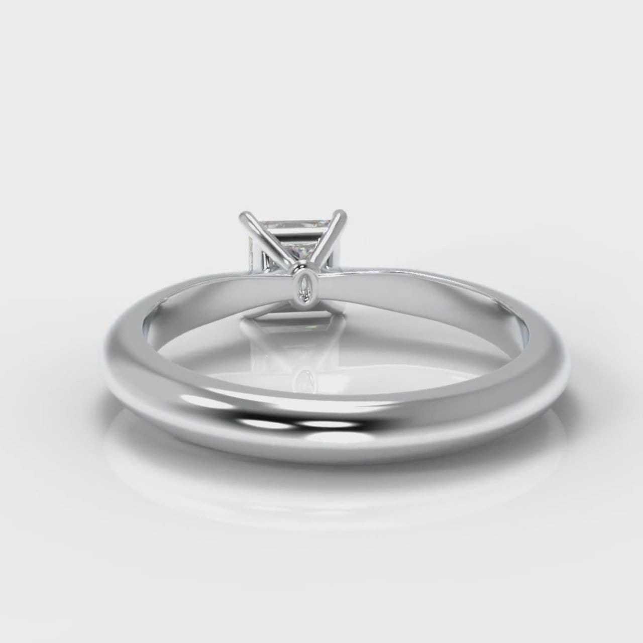 Carrée Solitaire Princess Cut Diamond Engagement Ring