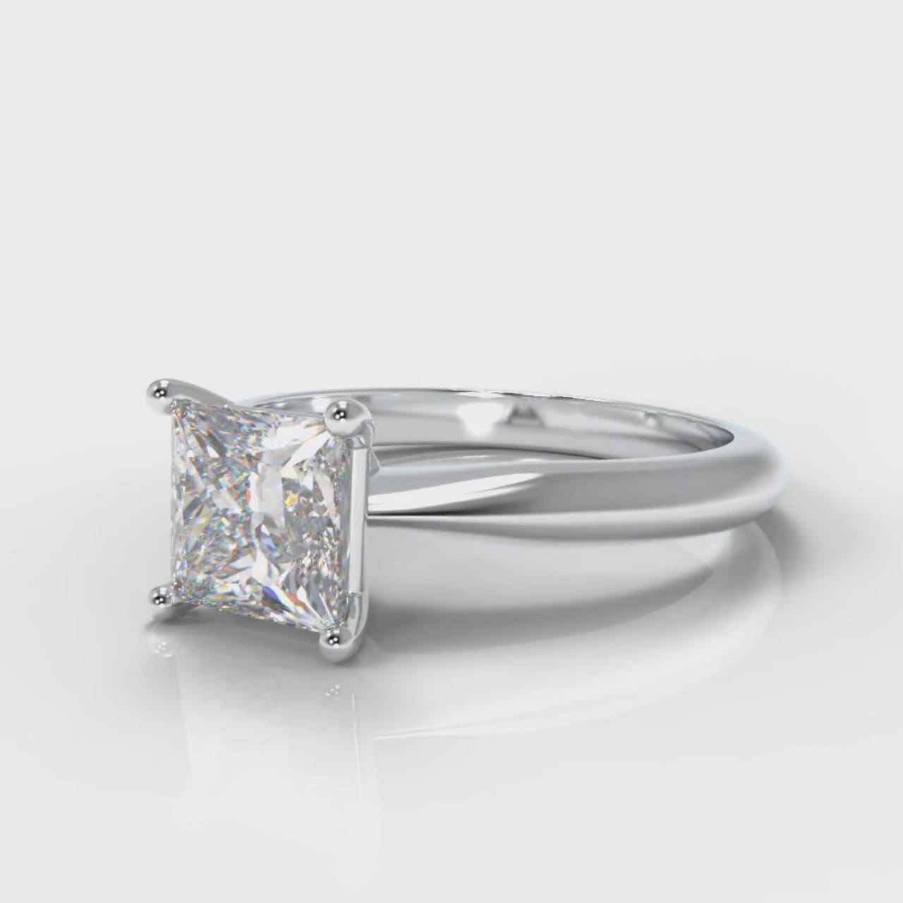 Carrée Solitaire Princess Cut Diamond Engagement Ring