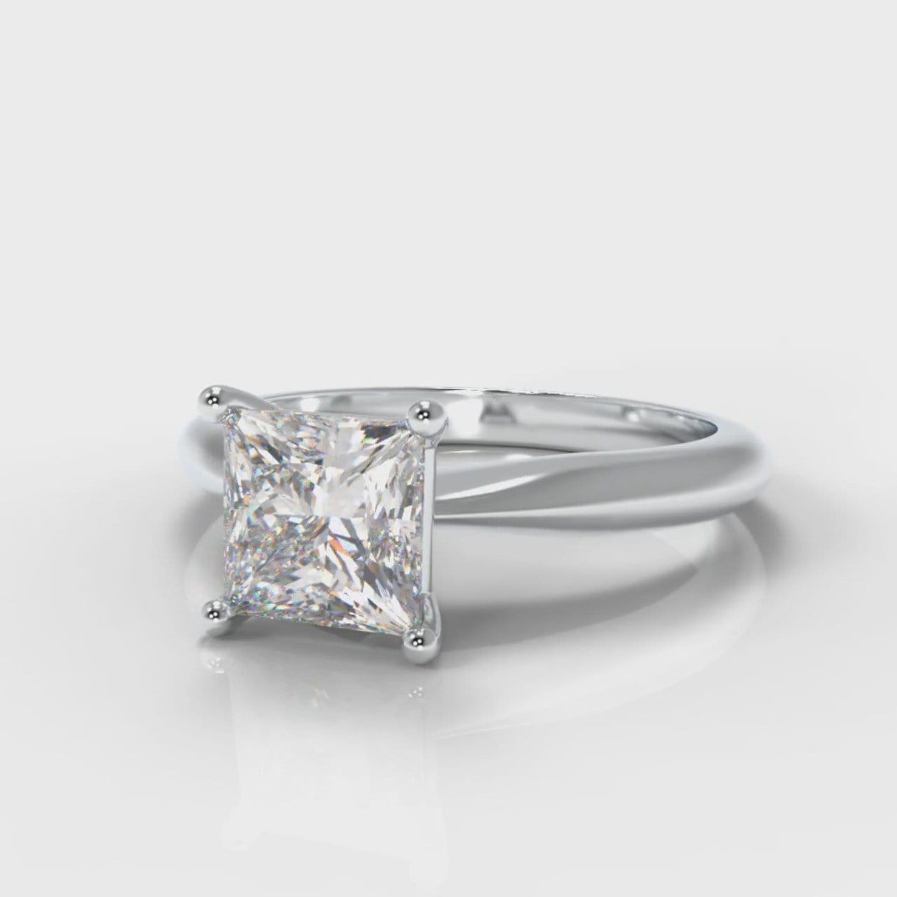 Carrée Solitaire Princess Cut Diamond Engagement Ring