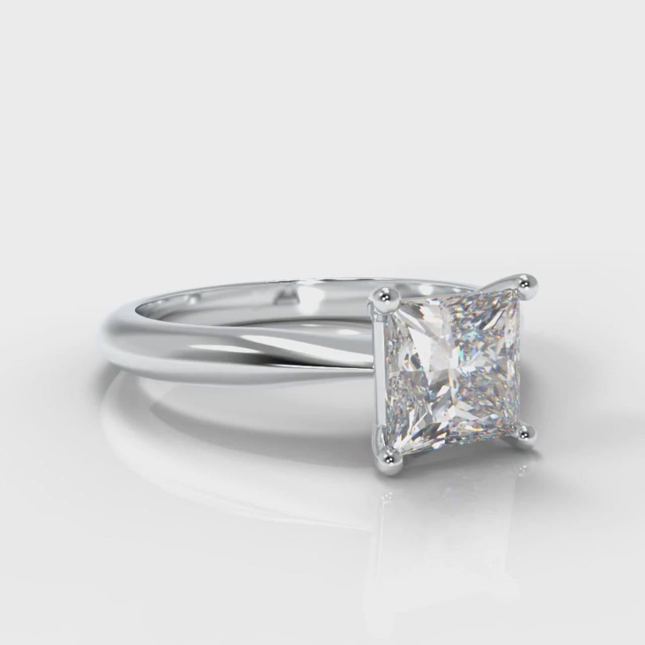 Carrée Solitaire Princess Cut Diamond Engagement Ring