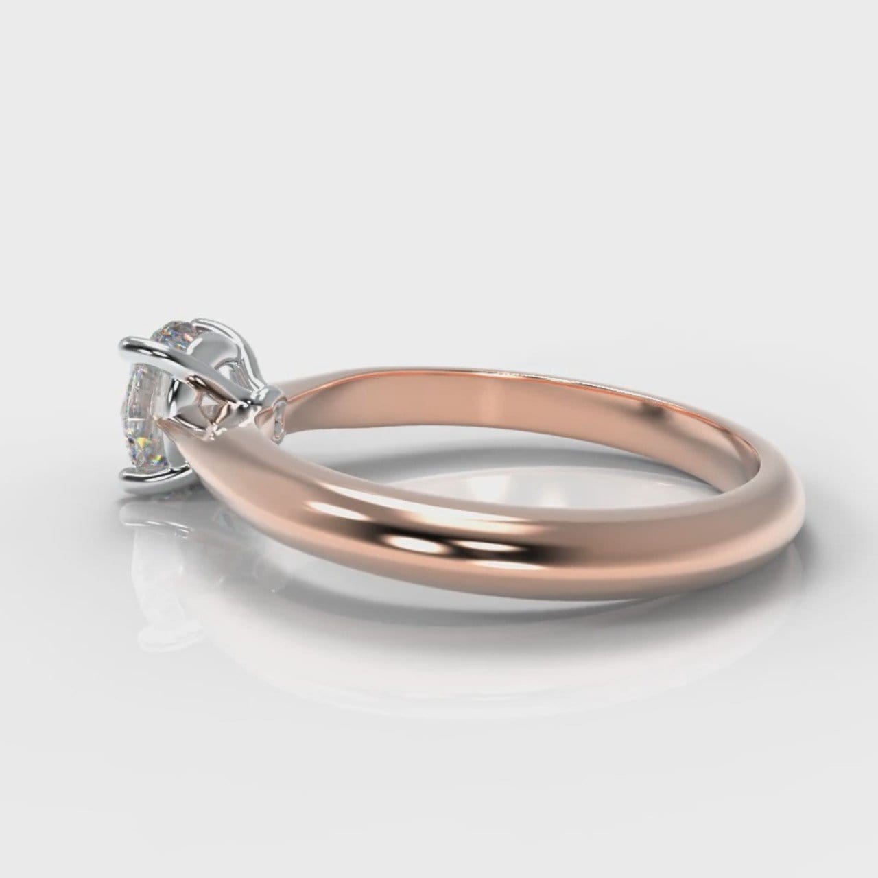 Carrée Solitaire Round Brilliant Engagement Ring - Rose Gold