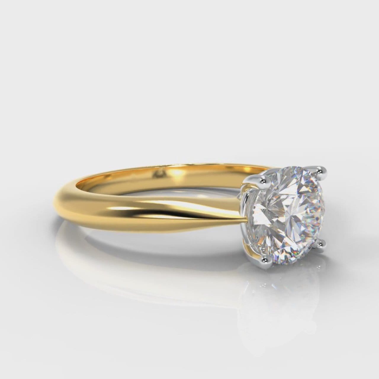 Carrée Solitaire Round Brilliant Diamond Engagement Ring - Yellow Gold