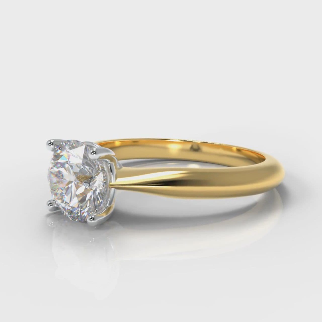 Carrée Solitaire Round Brilliant Diamond Engagement Ring - Yellow Gold