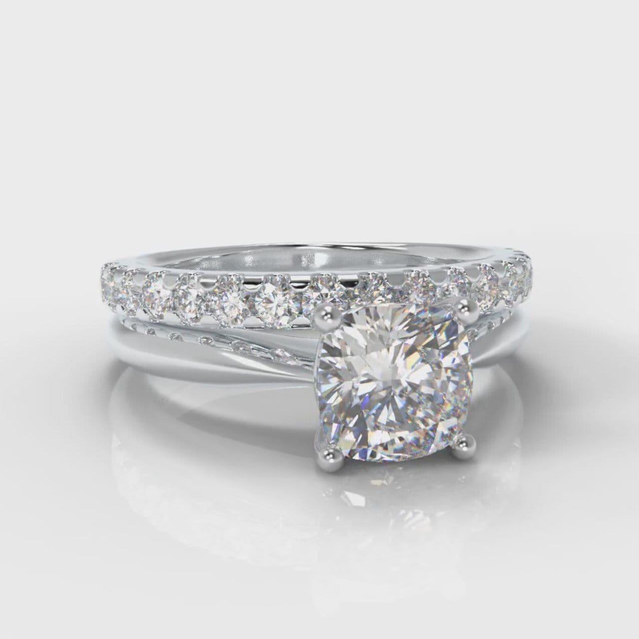 Carrée Solitaire Cushion Cut Diamond Bridal Set