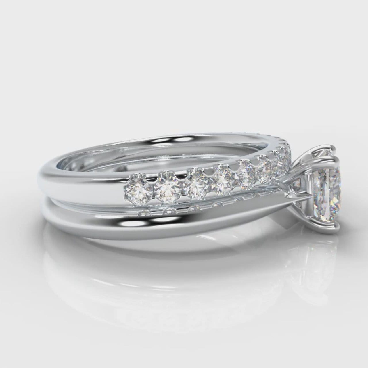 Carrée Solitaire Cushion Cut Diamond Bridal Set
