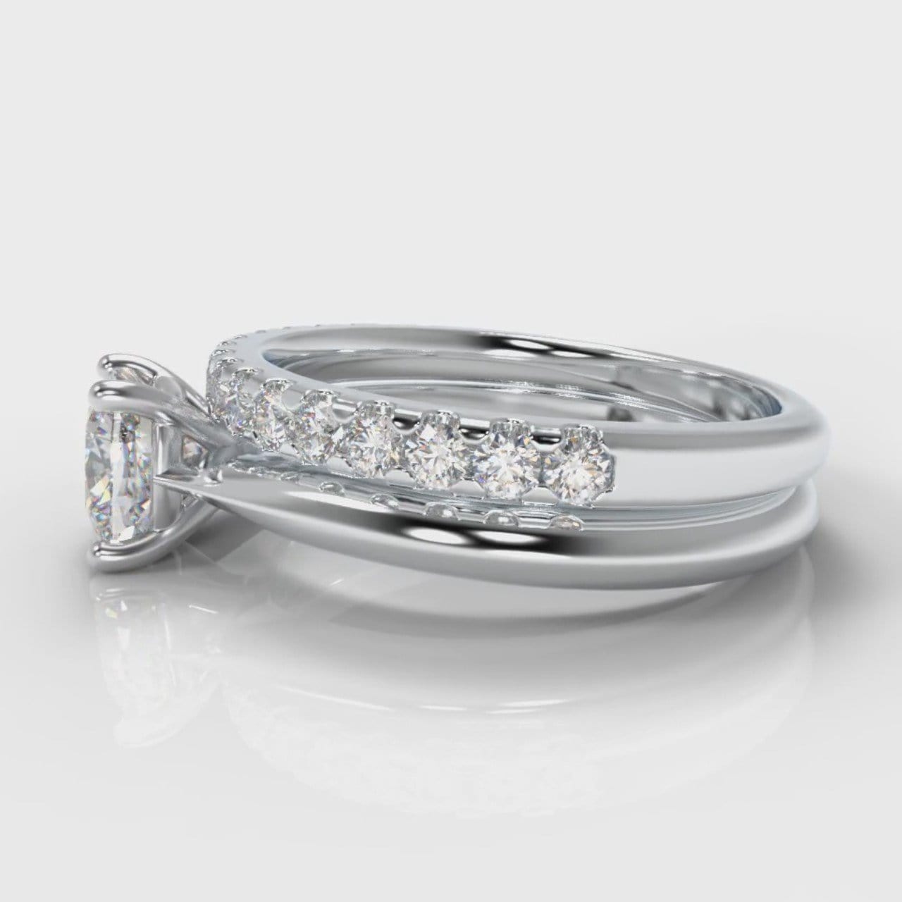 Carrée Solitaire Cushion Cut Diamond Bridal Set