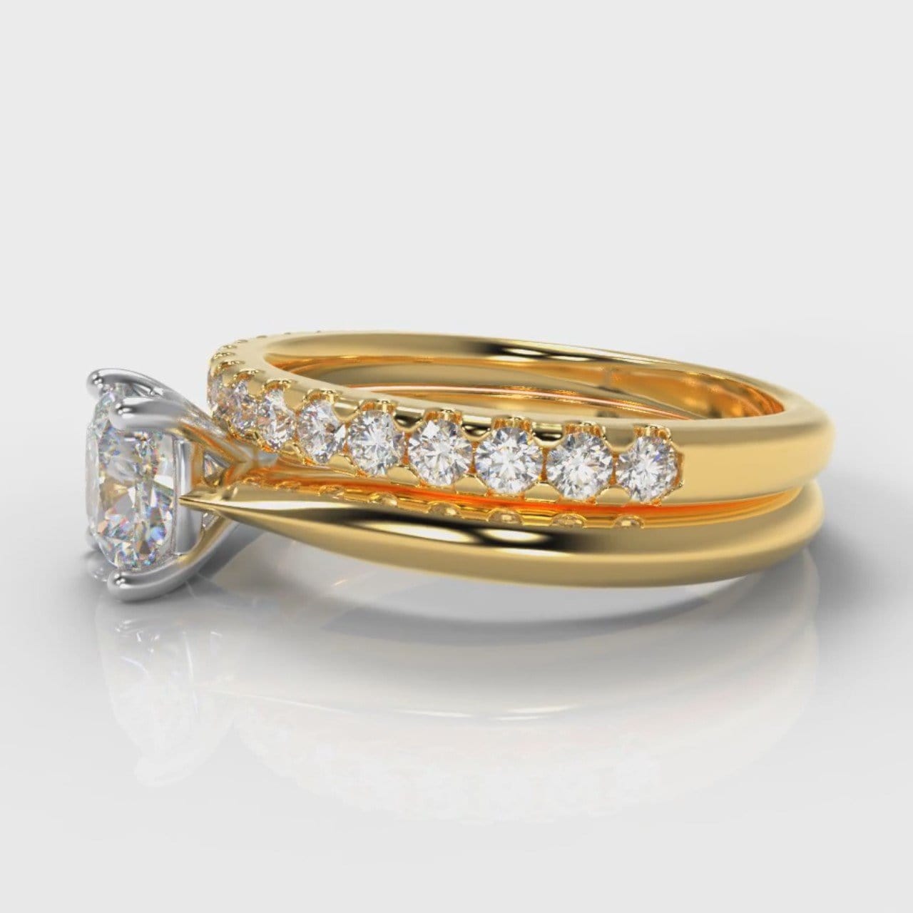 Carrée Solitaire Cushion Cut Diamond Bridal Set - Yellow Gold