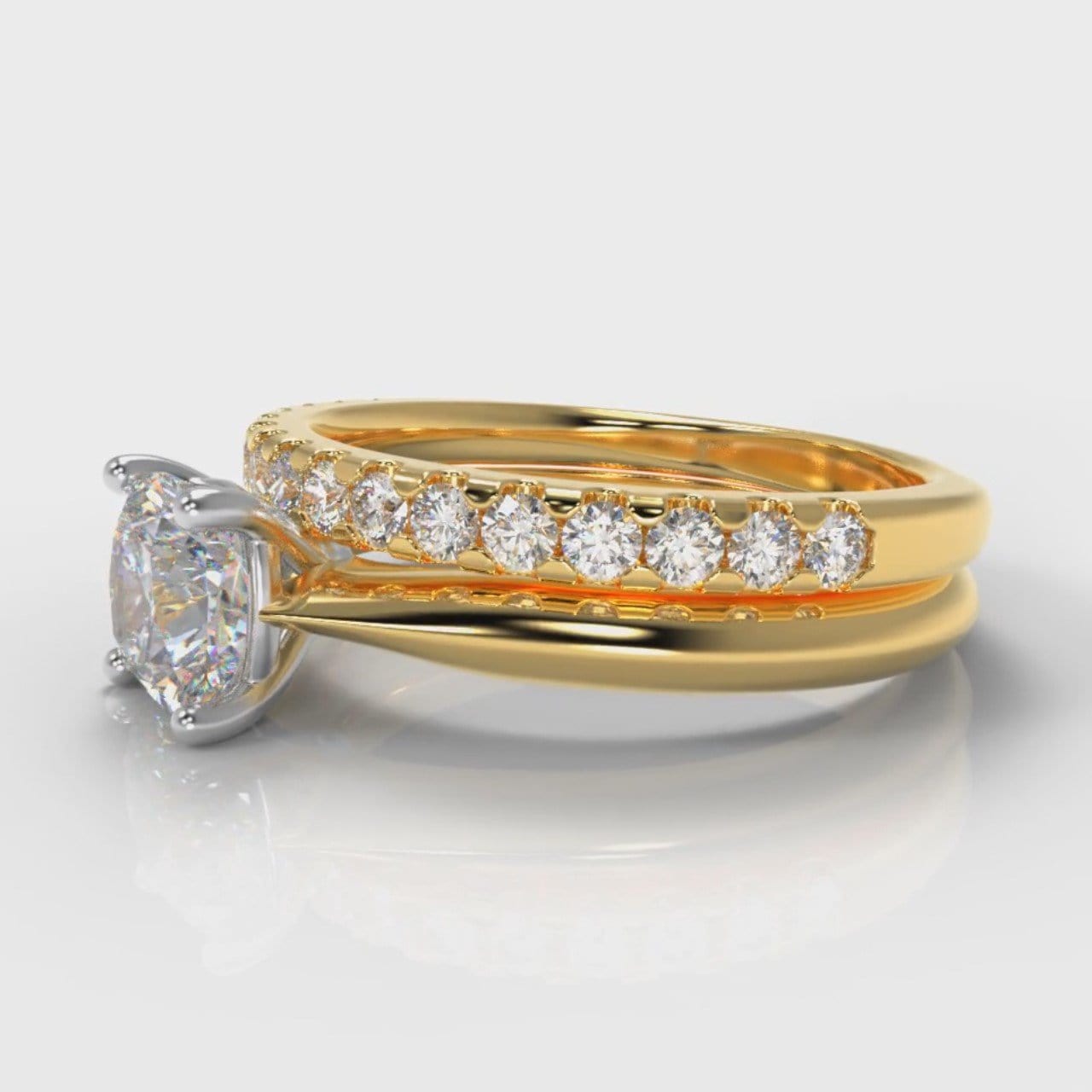 Carrée Solitaire Cushion Cut Diamond Bridal Set - Yellow Gold