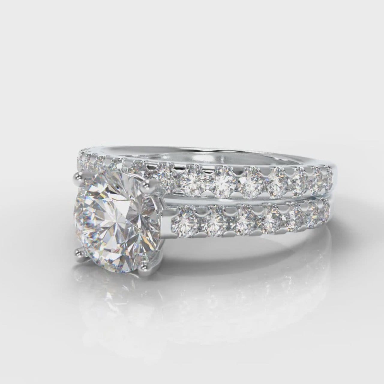 Carrée Micropavé Round Brilliant Bridal Set