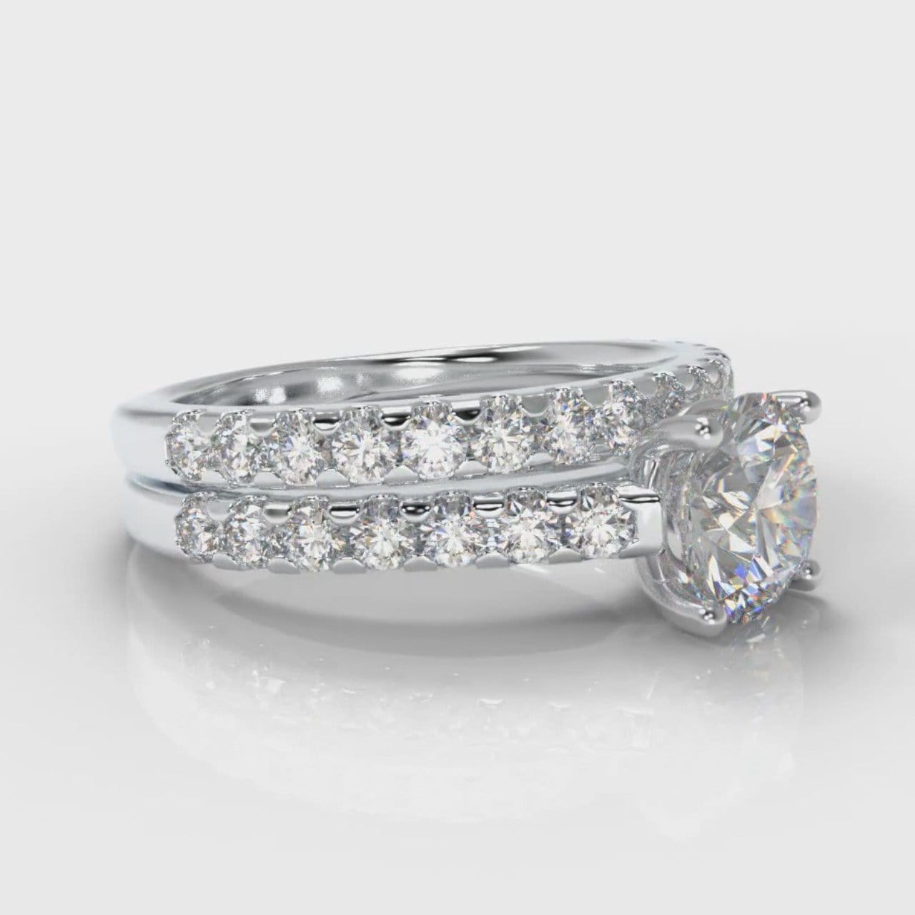 Carrée Micropavé Round Brilliant Bridal Set