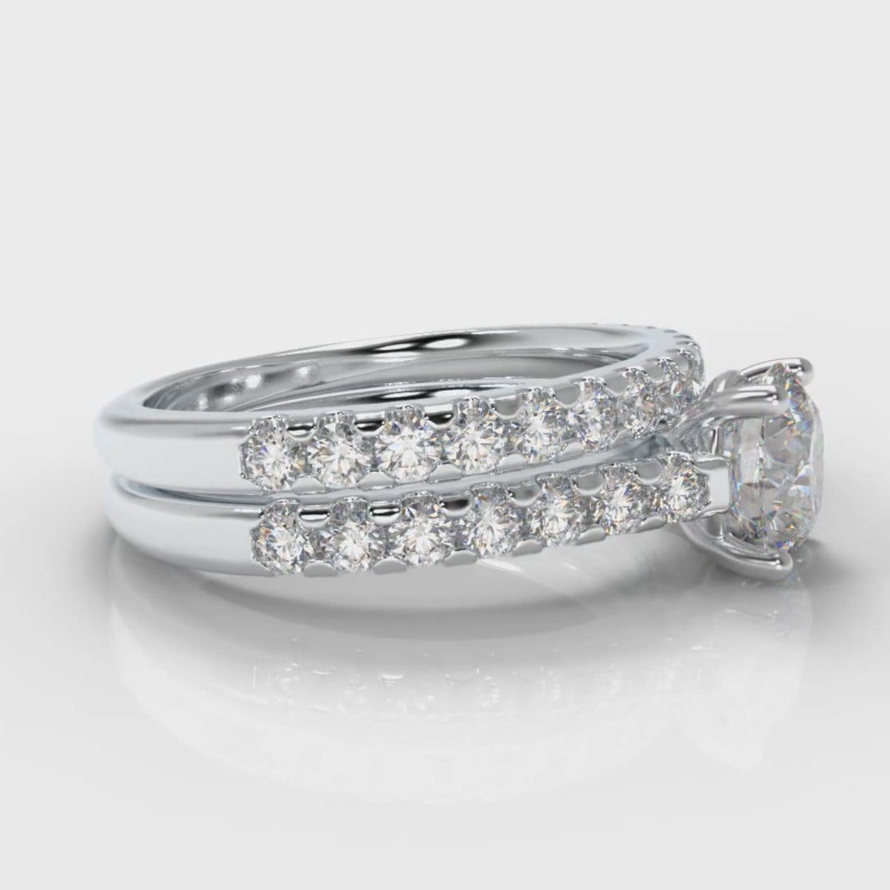 Carrée Micropavé Round Brilliant Bridal Set