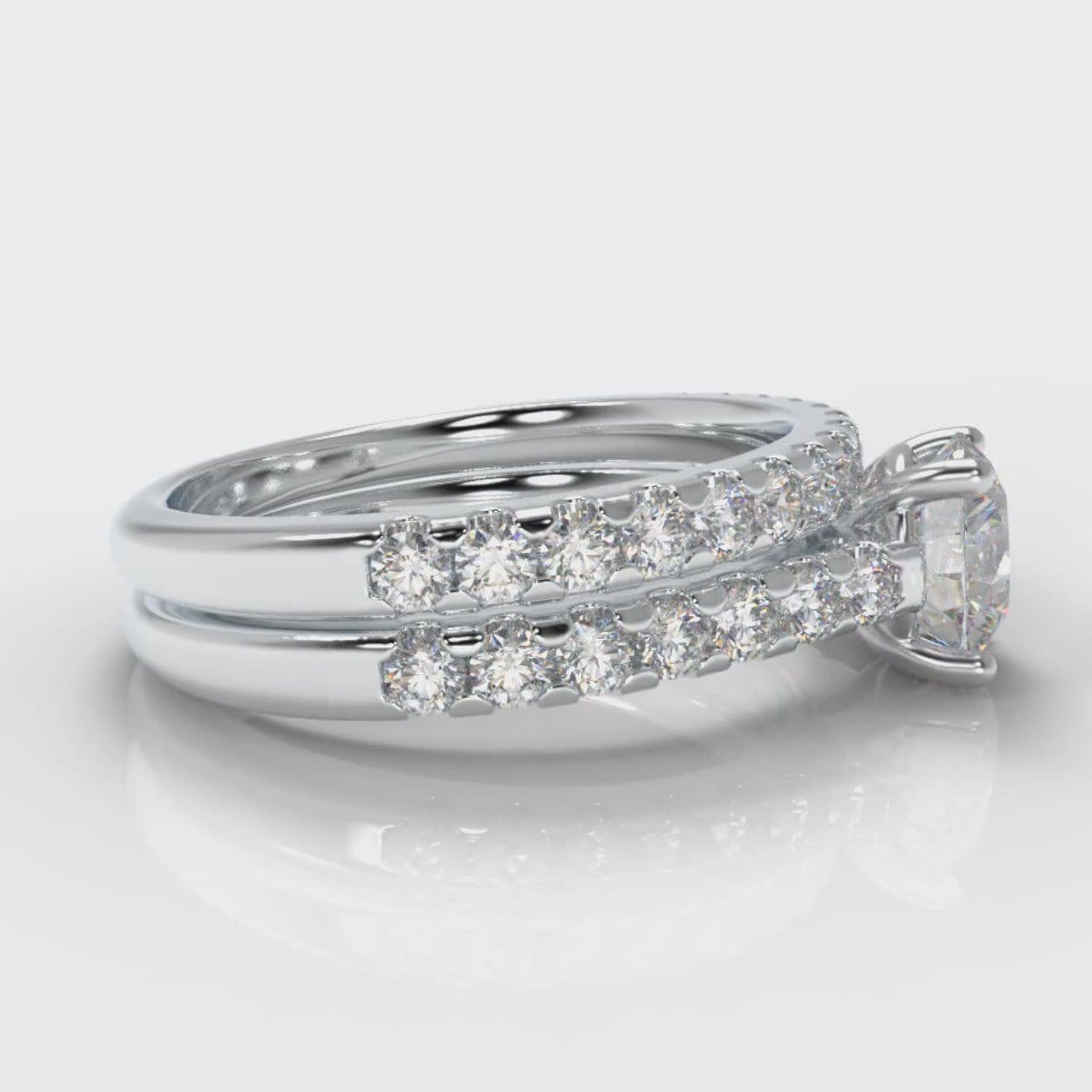 Carrée Micropavé Round Brilliant Bridal Set