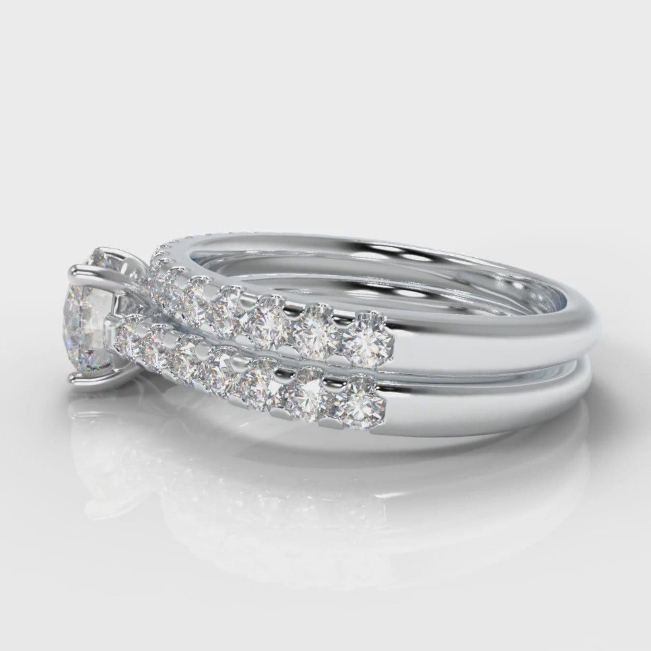 Carrée Micropavé Round Brilliant Bridal Set