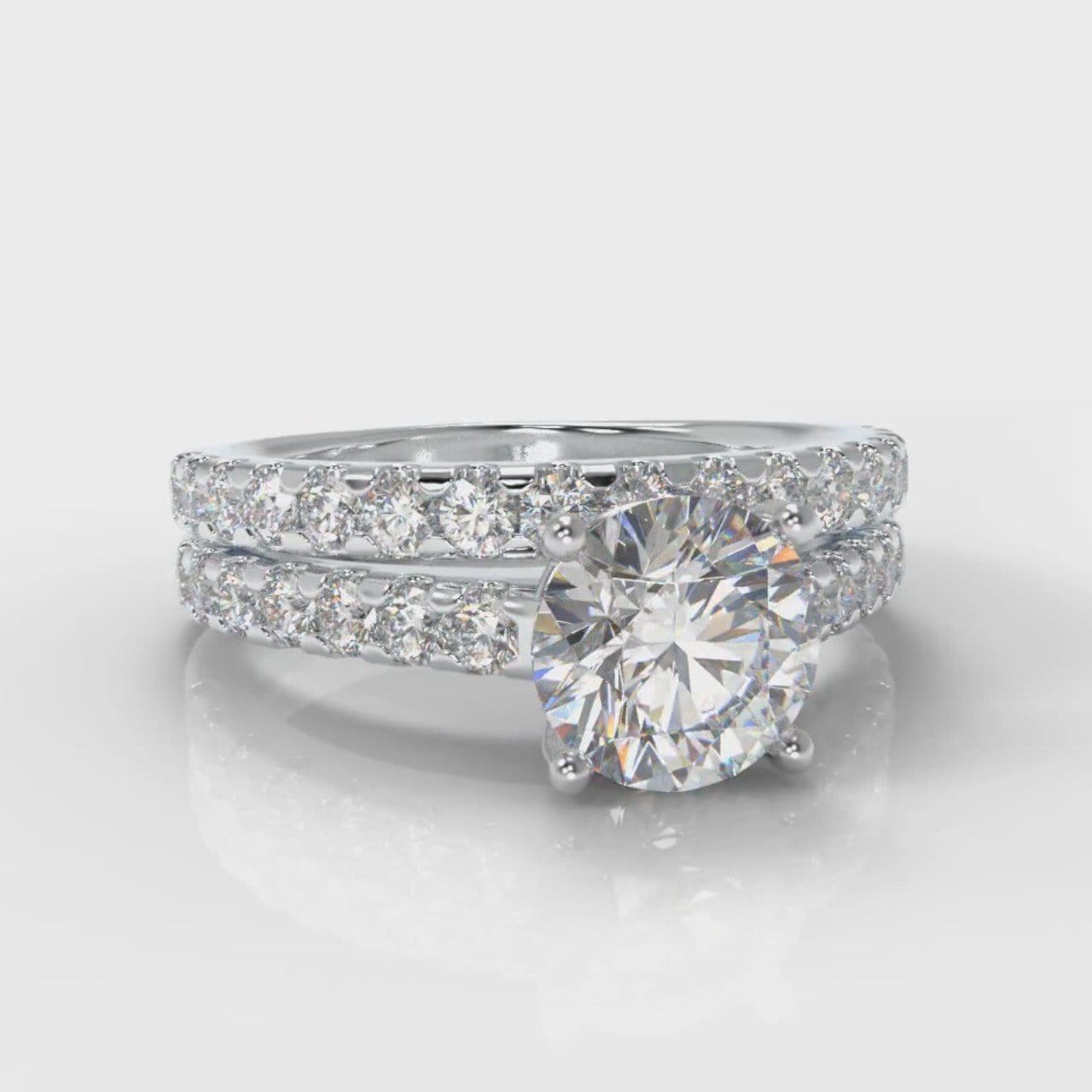 Carrée Micropavé Round Brilliant Bridal Set