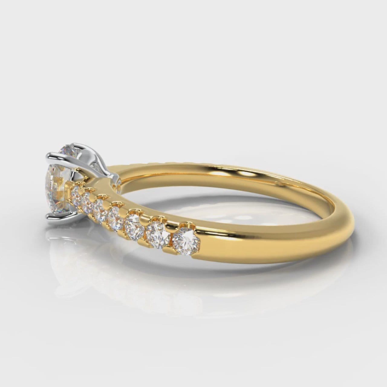 Carrée Micropavé Round Brilliant Diamond Engagement Ring - Yellow Gold